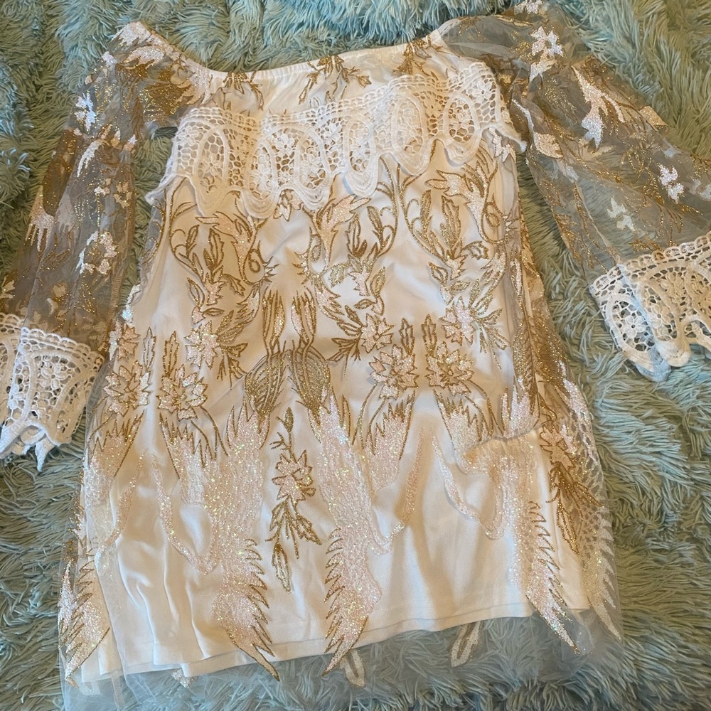 Gorgeous gold and white dress